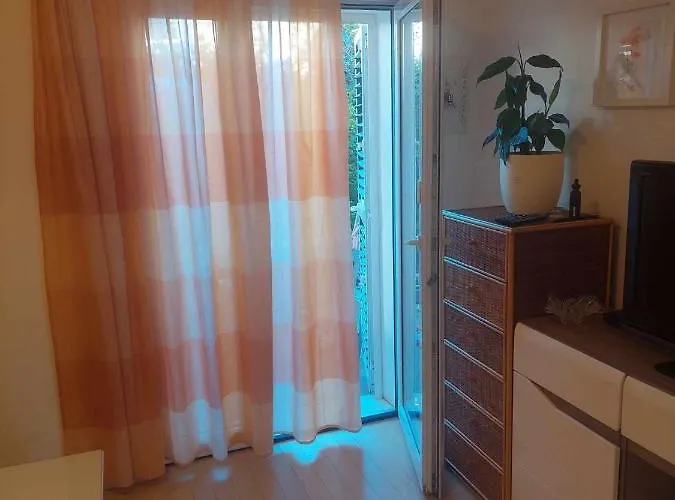 Holiday Apartment Διαμέρισμα *